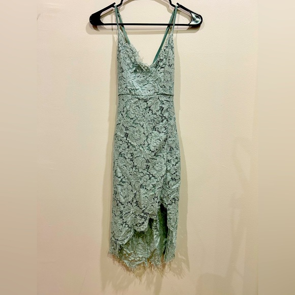 Women’s LuLu Lace Mint open back Size Small dress - Picture 1 of 5